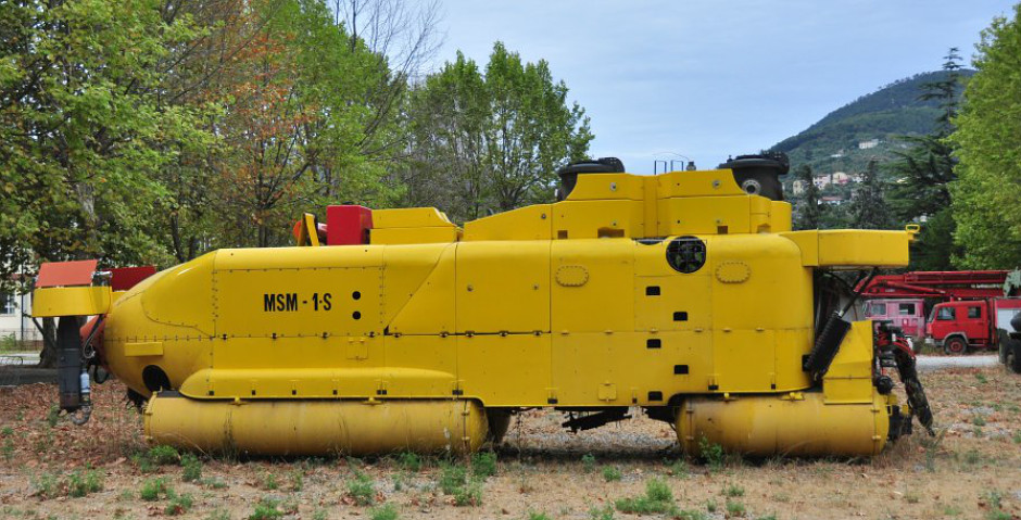 MSM-1S USEL COMSUBIN rescue Submarine DSRV