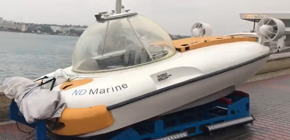 Unusual Mini-Submarine Seen In Sevastopol, Black Sea