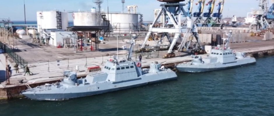 Suspected Chinese Boats Off Taiwance Island