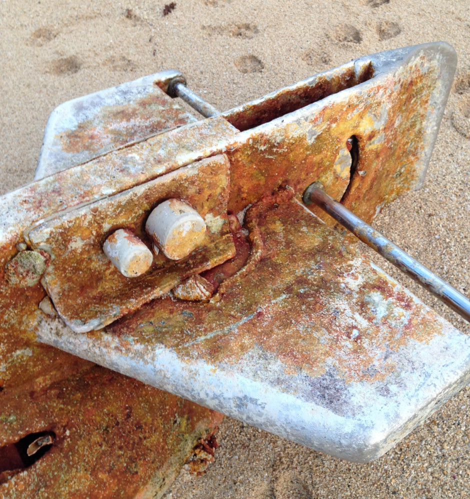 Soviet submarine communication buoy washes up on Hawaiian beach